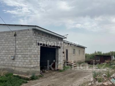 Отдельный дом · 3 комнаты · 118.8 м² · 10 сот., Ердешбаев 9 — 270 ші мектеп жақта за 10 млн 〒 в Шиели