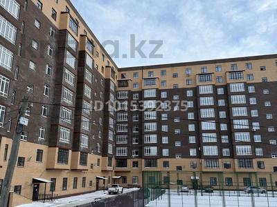 2-бөлмелі пәтер · 87 м² · 8/10 қабат, Абулхаирхана 147, бағасы: 33 млн ₸ в Уральске