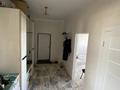 2-комнатная квартира · 87 м² · 8/10 этаж, Абулхаирхана 147 за 33 млн ₸ в Уральске — фото 8