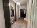 2-комнатная квартира · 68 м² · 8/9 этаж, мкр Туран-2 35A — 2 бөлмелі кв ұзақ уақытқа беріледі. Барлық условия жасалған. Жас семьяны қабылдаймыз( 1 н/е 2 бала). Үйге ешқандай мебел қажет етпейді( кіргізілмейді). Кандер, спальный, кухонный, тв, интернет, душ.кабина, холодильник, стиральный. Садик мектеп остановка бәрі тиіп тұр. Мкр Тұран 2, 35А дом за 200 000 ₸ в Шымкенте, Каратауский р-н — фото 2