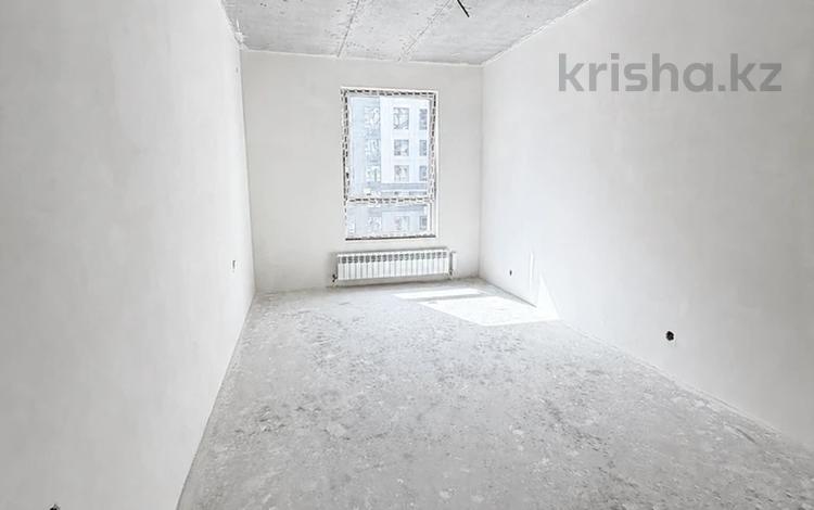 4-комнатная квартира · 122 м² · 7/9 этаж, Ауэзова 3г/2 за 109 млн ₸ в Алматы, Алмалинский р-н — фото 2