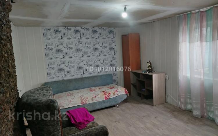 Часть дома · 2 комнаты · 43 м² · 5.5 сот., Кленовая 90 за 2 млн ₸ в Павлодаре — фото 2