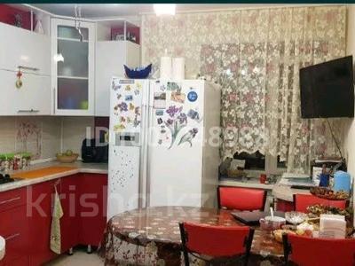 3-комнатная квартира · 64 м² · 2/9 этаж, 5 мкр 12 — Магвзин Лунный за 21 млн ₸ в Степногорске