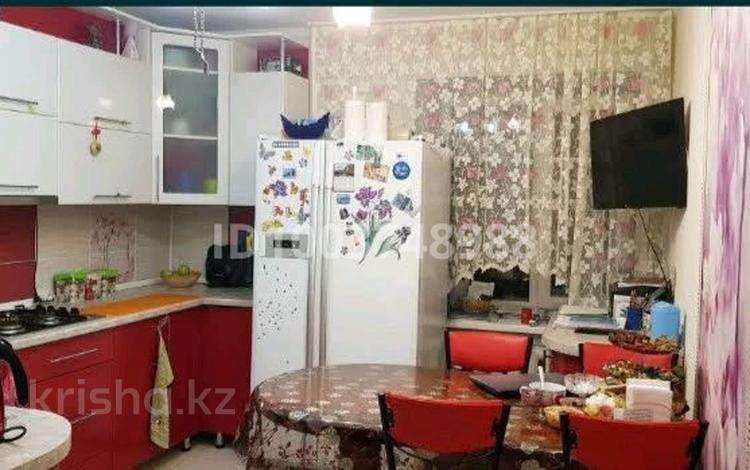 3-комнатная квартира · 64 м² · 2/9 этаж, 5 мкр 12 — Магвзин Лунный за 21 млн ₸ в Степногорске — фото 10