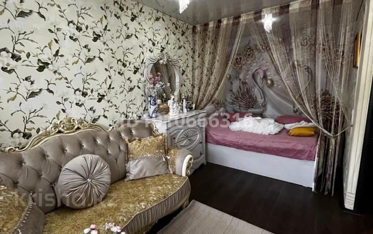 1-бөлмелі пәтер · 33.4 м² · 8/10 қабат, проспект Назарбаева 293, бағасы: 19.3 млн ₸ в Павлодаре — фото 3
