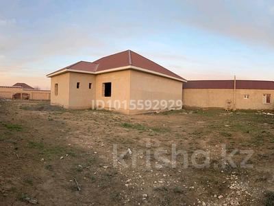 Отдельный дом · 4 комнаты · 210 м² · 10 сот., 22 302 за 8 млн ₸ в Жанаозен