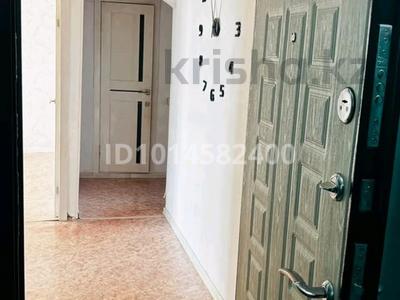 2-бөлмелі пәтер · 56 м² · 5/5 қабат, 2 ш/а., Бр жубановых 273, бағасы: 180 000 ₸ в Актобе, мкр 8
