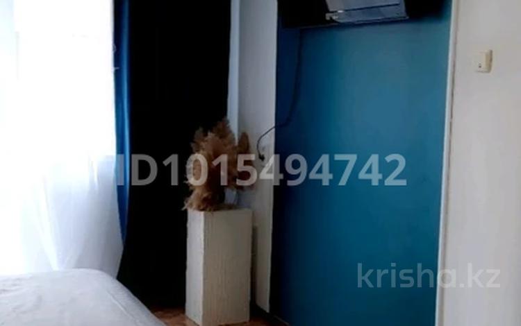1-бөлмелі пәтер · 32 м² · 3/5 қабат, Республика 57/1, бағасы: 6 млн ₸ в Темиртау — фото 2