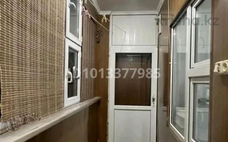 2-бөлмелі пәтер · 67.7 м² · 7/9 қабат, 28-ш/а. 18 — Рауанның артында, 20-мектептің алдында, бағасы: 15 млн ₸ в Актау, 28-й мкр — фото 2