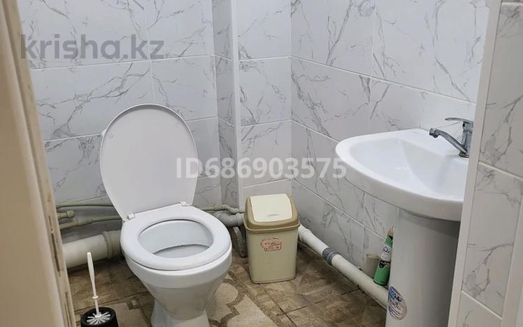 3-комнатная квартира · 83 м² · 3/7 этаж, 33-й мкр, 33 мкрн 32 за 19.5 млн ₸ в Актау — фото 2