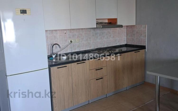 1-комнатная квартира · 40 м² · 20/22 этаж, Тлендиева 223 — Абая за 250 000 ₸ в Алматы, Алмалинский р-н — фото 2
