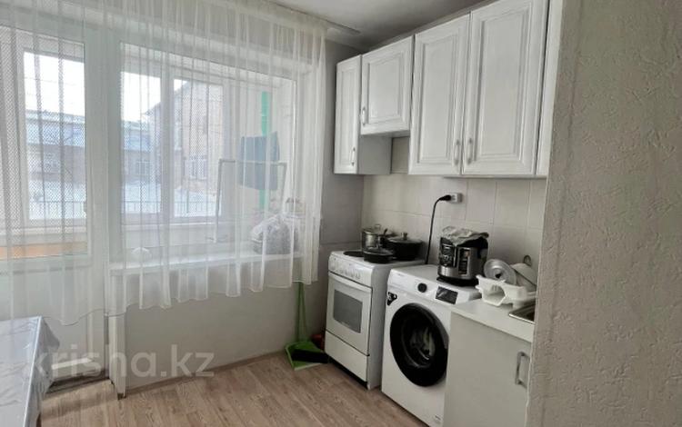 1-комнатная квартира, 34 м², 1/9 этаж, Уалиханова за ~ 10.5 млн 〒 в Петропавловске — фото 3