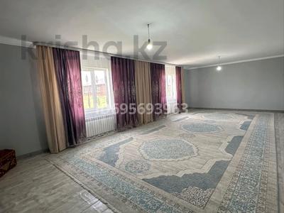 Отдельный дом · 3 комнаты · 134 м² · 8 сот., Ск Наука 61 — Орентир сто Ақсұңқар за 23 млн 〒 в Актобе