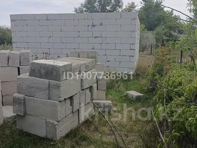 Дача · 1 комната · 30 м² · 7.3 сот., С/к Автомобилист Автокомбината 88 — 2линия от р.Каргалы. за 1.5 млн 〒 в Актобе