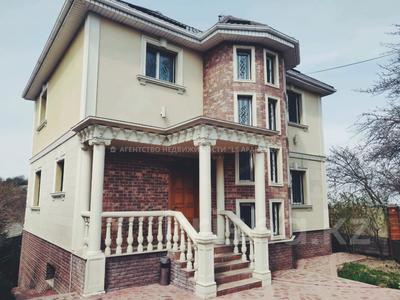 Жеке үй • 4 бөлмелер • 245 м² • 6 сот., Кербулакский переулок — Оспанова, бағасы: 160 млн 〒 в Алматы, Медеуский р-н