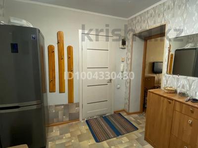Пәтерлер в Актюбинской обл.: 3-бөлмелі пәтер · 61 м² · 1/6 қабат, мкр Жилгородок 7 — Жилгородской Рынок, бағасы: 18 млн 〒 3-бөлмелі пәтер · 61 м² · 1/6 қабат, мкр Жилгородок 7 — Жилгородской Рынок, бағасы: 18 млн 〒 в Актобе