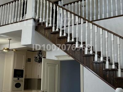 4-комнатная квартира · 165 м² · 6/7 этаж, Карахана 1Б за 450 000 〒 в Таразе