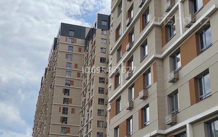 3-бөлмелі пәтер, 81.4 м², 4/17 қабат, Утепова 31, бағасы: 50 млн 〒 в Алматы, Бостандыкский р-н — фото 2