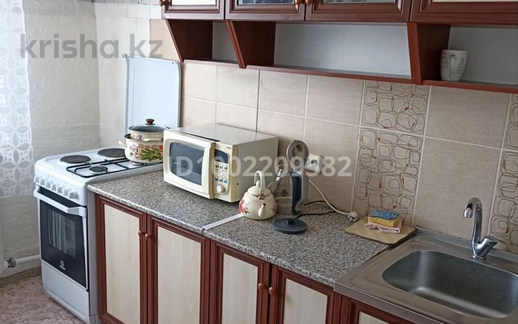 2-комнатная квартира · 58 м² · 10/10 этаж, мкр Юго-Восток, Мкр Юго-Восток, 28й микрорайон, Сатыбалдина 11/2 — Малая Раха (Южный) за 170 000 ₸ в Караганде, Казыбек би р-н — фото 2