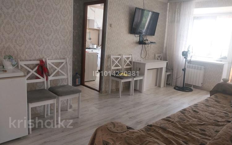3-бөлмелі пәтер · 42.4 м² · 3/5 қабат, Сортировка, Сортировка Жекебаева 134, бағасы: 9.5 млн ₸ в Караганде, Алихана Бокейханова р-н — фото 2