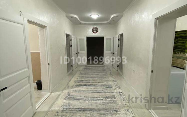 Отдельный дом · 4 комнаты · 120 м² · 25 сот., Толеген Кагазов за 36 млн ₸ в Жанаозен — фото 9