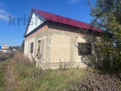 Жеке үй · 4 бөлме · 102 м² · 15 сот., Ул.Енбекши 27, бағасы: 9 млн ₸ в Усть-Каменогорске, Ахмирово