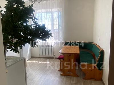 2-комнатная квартира · 62 м² · 11/16 этаж, Шахтеров 52а за 28 млн ₸ в Караганде