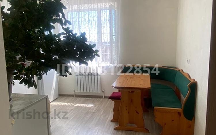 2-комнатная квартира · 62 м² · 11/16 этаж, Шахтеров 52а за 28 млн ₸ в Караганде — фото 3