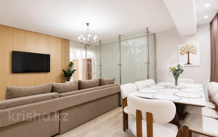 4-бөлмелі пәтер · 250 м² · 1/4 қабат, Керей-Жәнібек хандар 29, бағасы: 1.3 млн ₸ в Алматы, Медеуский р-н — фото 17