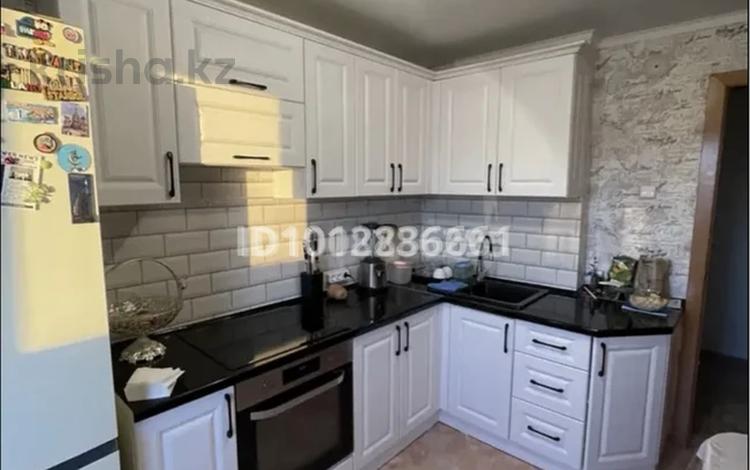 3-комнатная квартира · 71 м² · 8/10 этаж, М.Горького — М. Жусупа- Чокина за 31 млн ₸ в Павлодаре — фото 2