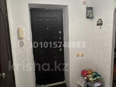 2-бөлмелі пәтер · 36 м² · 4/5 қабат, 2 ш/а. 263/1, бағасы: 150 000 ₸ в Актобе, мкр 8