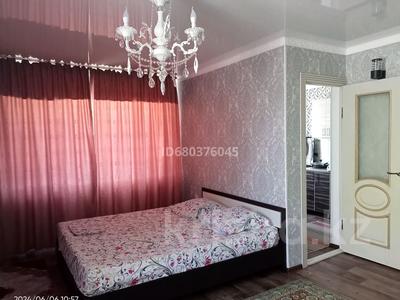 1-комнатная квартира · 33 м² · 2/5 этаж, Бектурганова 30 — Есенова за 10 000 〒 в 