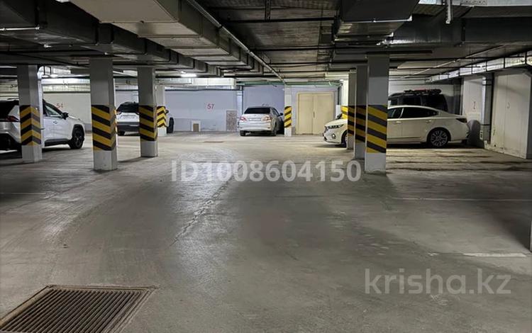 Паркинг · 20 м² · мкр Пригородный, проспект Аль Фараби 8 8 за 5 млн ₸ в Астане, Есильский р-н — фото 6