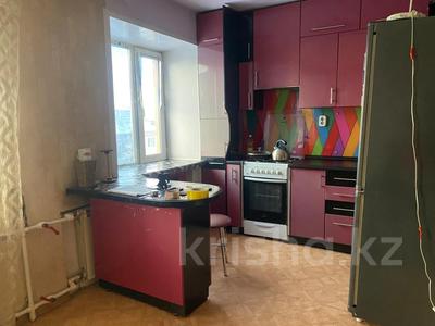 3-бөлмелі пәтер · 60 м² · 5/5 қабат, Жаңа қала ш/а., Пичугина, бағасы: 15.5 млн ₸ в Караганде, Казыбек би р-н