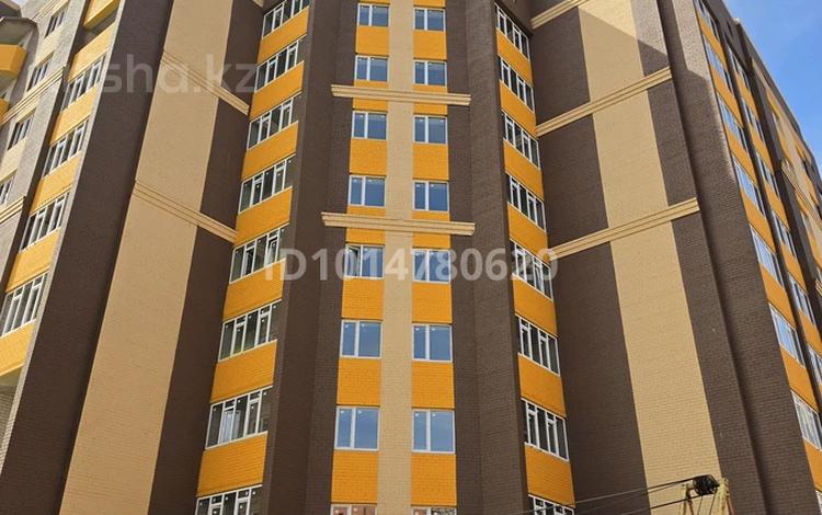 2-бөлмелі пәтер · 70.5 м² · 7/8 қабат, Алтын орда ш/а., Мангилик Ел — За Анваром по ул. Мангилик Ел, бағасы: ~ 22.6 млн ₸ в Актобе, мкр. Алтын орда — фото 2