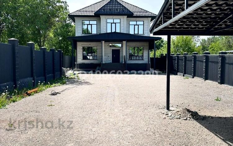 Жеке үй · 7 бөлме · 240 м² · 8.6 жүзд., Абая 53, бағасы: 86 млн ₸ в Бельбулаке (Мичурино) — фото 9