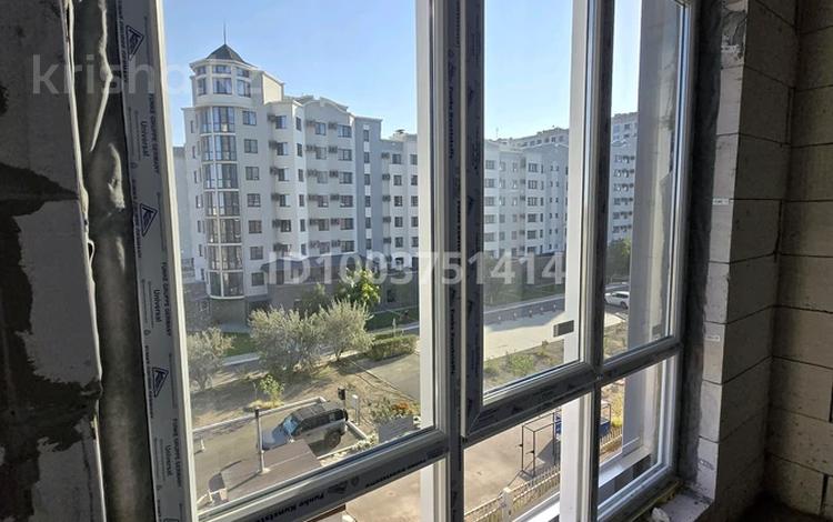 3-комнатная квартира · 107 м² · 4/9 этаж, мкр Ак Шагала, Жалена Тулепова 17Б — Сзади Парка победы за 43 млн ₸ в Атырау — фото 3
