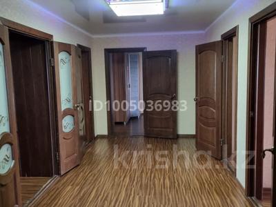 5-комнатная квартира · 139.6 м² · 5/10 этаж, Абулхаир хана 61Г за 40.5 млн 〒 в Актобе