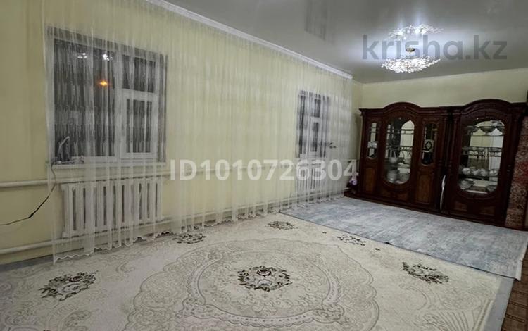 Отдельный дом · 3 комнаты · 100 м² · 1000 сот., Отарбай имангазыулы 15 за 10 млн ₸ в Жанаозен — фото 2