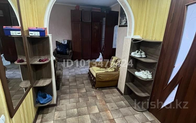 3-комнатная квартира · 53 м² · 4/4 этаж, Бауыржан момыш Улы 4а кв 22 — Супермаркет Грамад за 35 млн ₸ в Шымкенте, Аль-Фарабийский р-н — фото 2