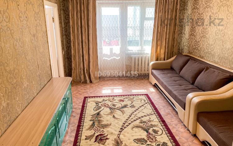 3-комнатная квартира, 58.9 м², 2/5 этаж, Астана 48 за 14.5 млн 〒 в Аксу — фото 2