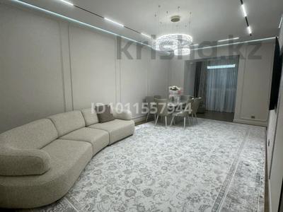 4-комнатная квартира · 150 м² · 6/9 этаж, Просп. Алии Молдагуловой 62к1 за 88 млн ₸ в Актобе