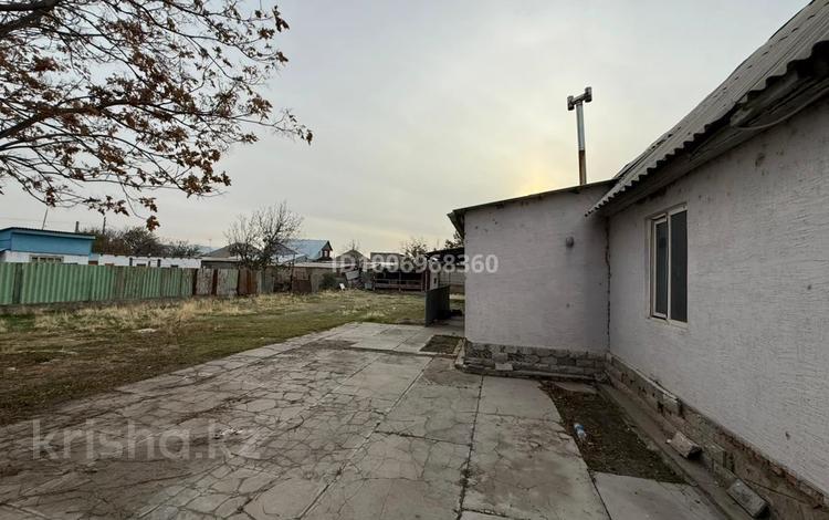 Отдельный дом · 3 комнаты · 50 м² · 11 сот., Сорокина — Сахзовод за 15 млн 〒 в Таразе — фото 2