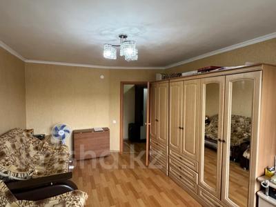 2-комнатная квартира · 48.7 м² · 1/5 этаж, Кокжал Барака 4/2 за 18.5 млн 〒 в Усть-Каменогорске