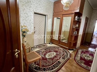 3-комнатная квартира, 113 м², 7/13 этаж, Тыныбаева 33 за 70 млн 〒 в Шымкенте