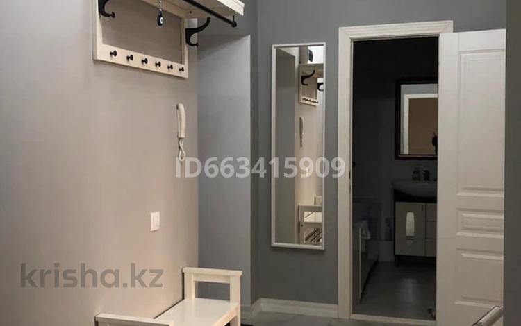 2-комнатная квартира · 70 м² · 4/9 этаж, Таумуш Жумагалиев 15 за 250 000 ₸ в Атырау — фото 5