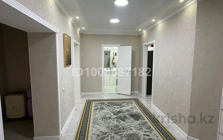 3-бөлмелі пәтер · 90 м² · 5/5 қабат, 19-й мкр 36/1, бағасы: 26.5 млн ₸ в Актау — фото 2