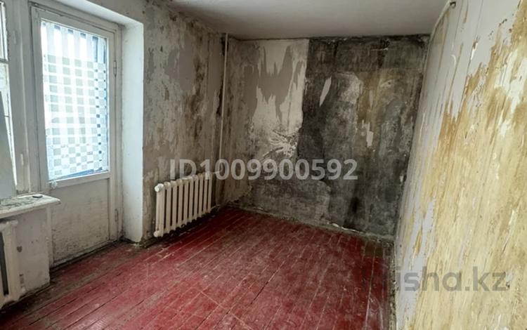 3-комнатная квартира · 54 м² · 4/5 этаж, Байтурсынова 23 — Рядом солнечный, увд за 10 млн ₸ в Аркалыке — фото 2