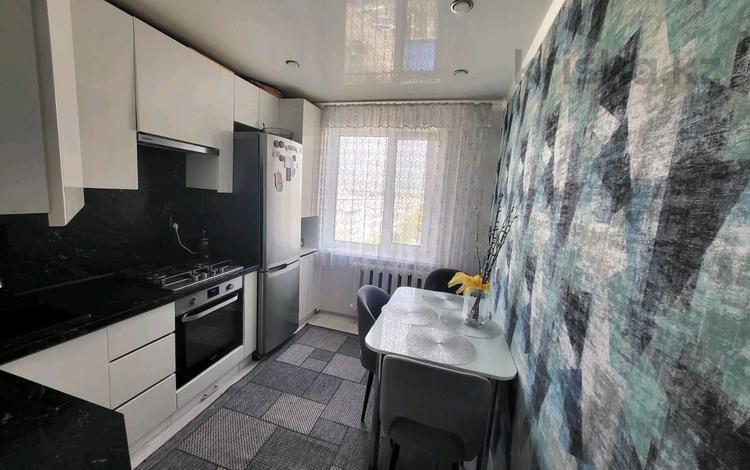3-комнатная квартира · 65 м² · 8/10 этаж, Жамбыла — Коктобе за 25.5 млн ₸ в Петропавловске — фото 2