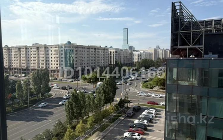 4-комнатная квартира · 150 м² · 6/8 этаж, Мангилик ел 36 за 145 млн ₸ в Астане, Есильский р-н — фото 2